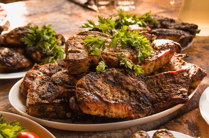 9 лайфхаков, как приготовить мясо нежным и сочным - «Советы Хозяйке»